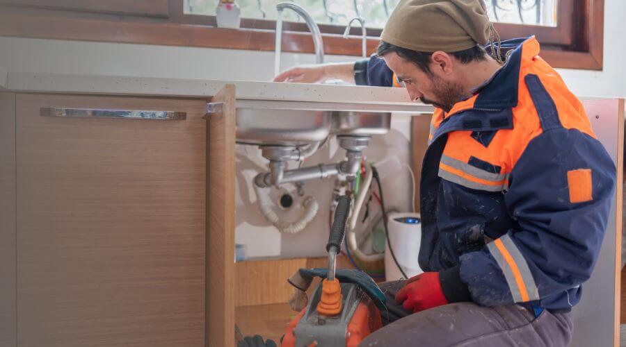 Professional emergency plumbing in Delcambre, LA